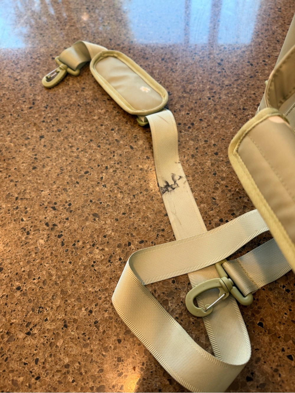 Calpak Sage Daisy Tote Bag - Picture 2 of 5
